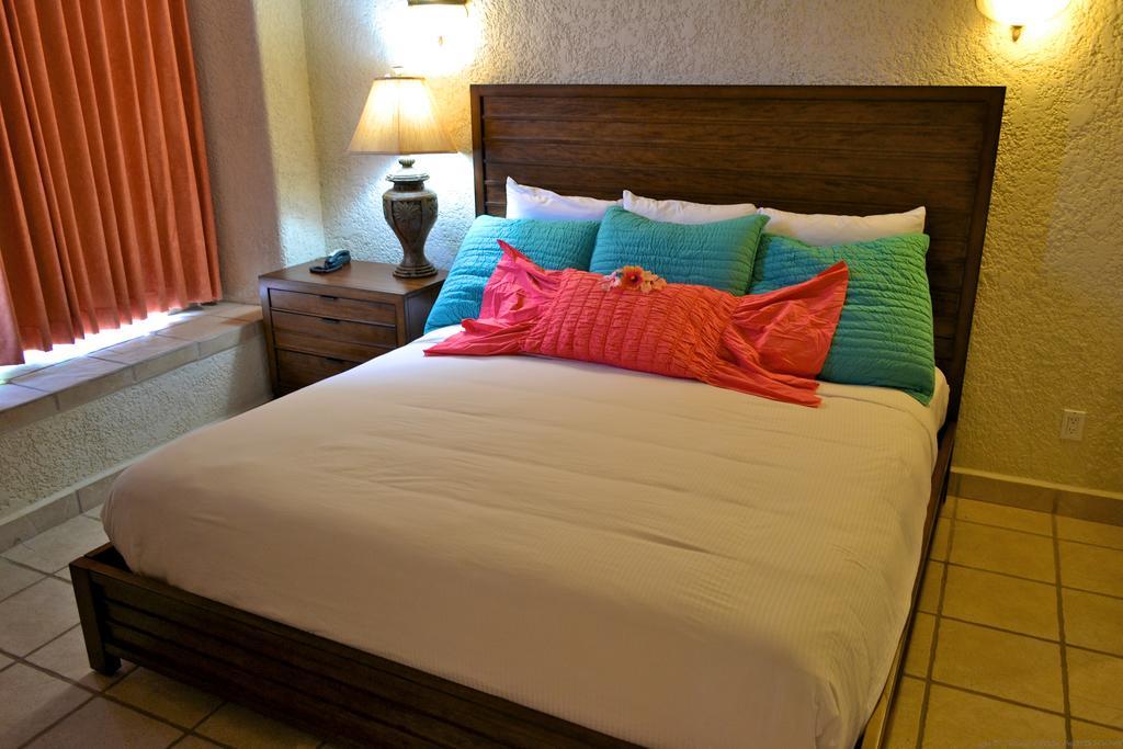 Mayan Princess Beach & Dive Resort West Bay Quarto foto